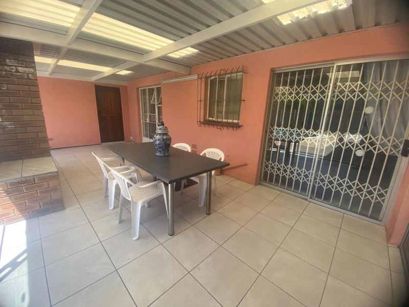 3 Bedroom Property for Sale in Chrismar Western Cape